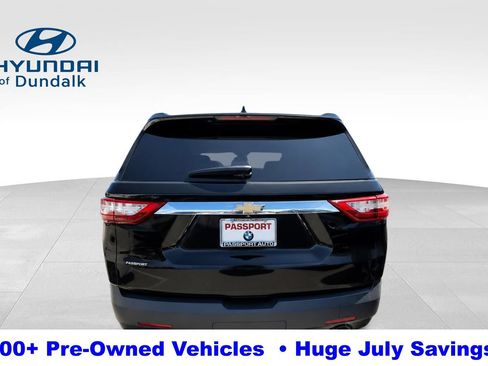 Used 2021 Chevrolet Traverse LS FWD image 8