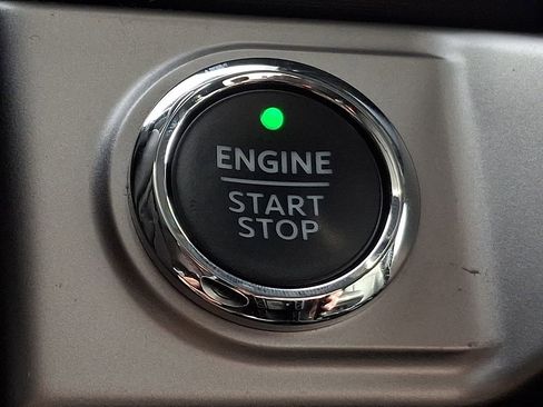 Used 2022 Ford F150 XLT w/ Equipment Group 302A High AWD/4WD image 26