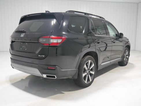 Used 2023 Honda Pilot Elite image 5