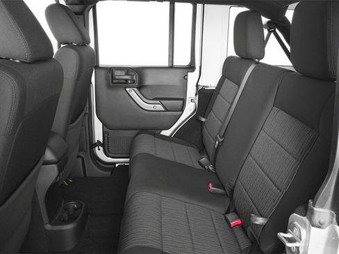 Used 2014 Jeep Wrangler Unlimited Sahara AWD/4WD image 16