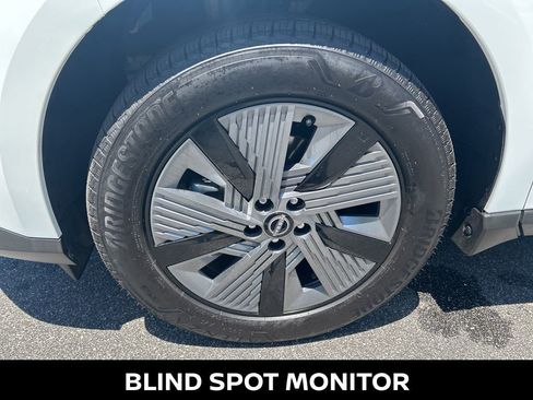 Certified 2025 Nissan Murano SL AWD/4WD image 10