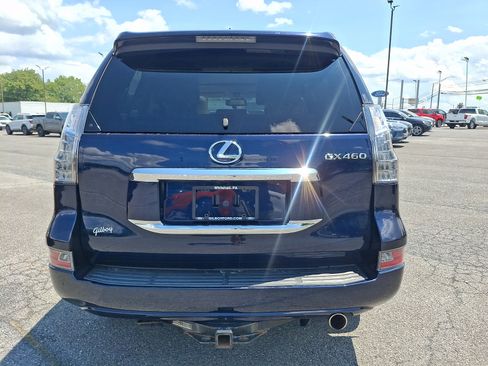 Used 2018 Lexus GX 460 Premium w/ Premium Package AWD/4WD image 5