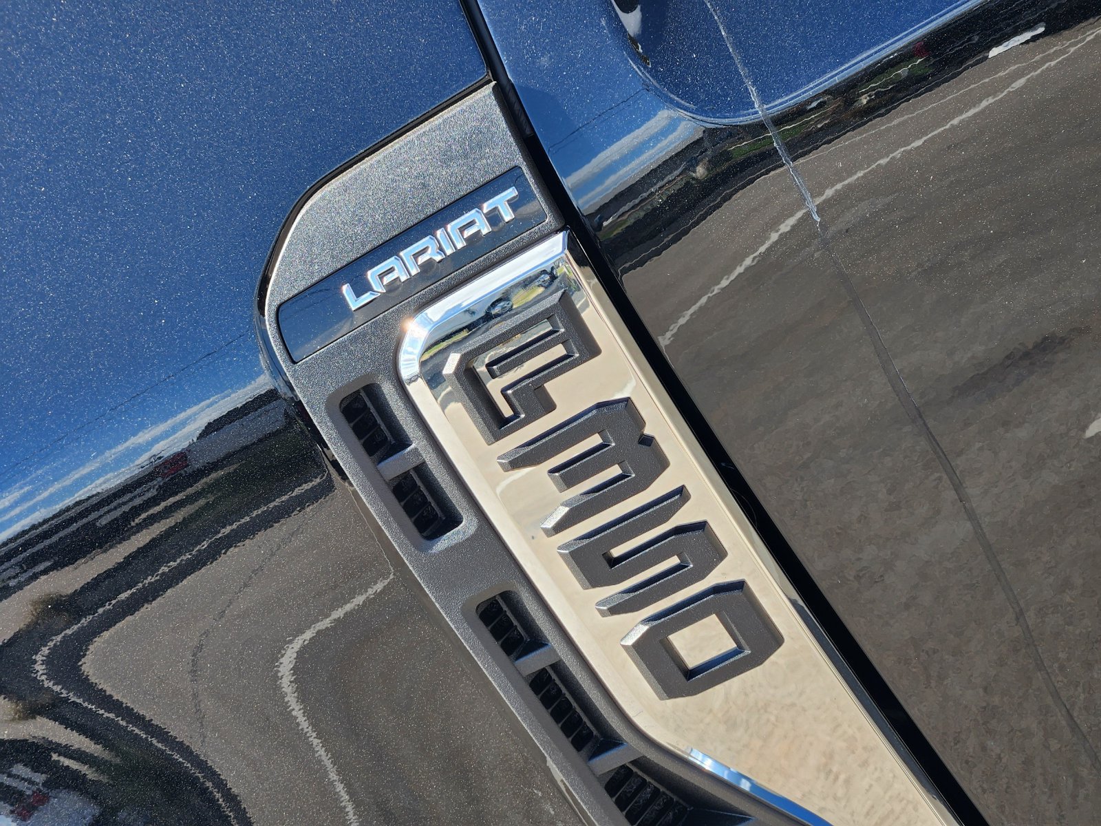 New 2027 Ford F350 Lariat AWD/4WD image 9