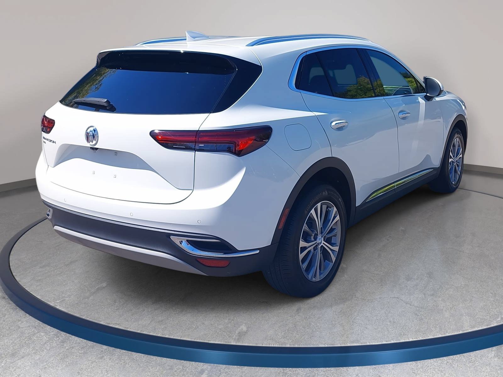 Used 2023 Buick Envision Preferred AWD/4WD image 5