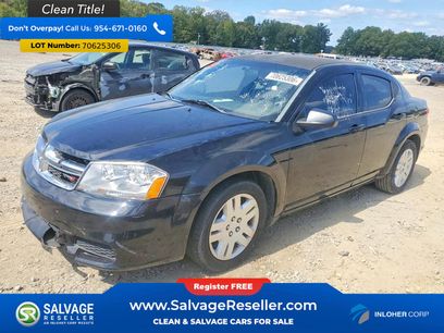 Used 2014 Dodge Avenger SE