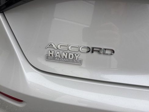 Used 2025 Honda Accord SE image 10