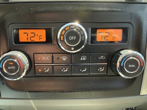 Used 2019 Nissan Frontier SL AWD/4WD image 20