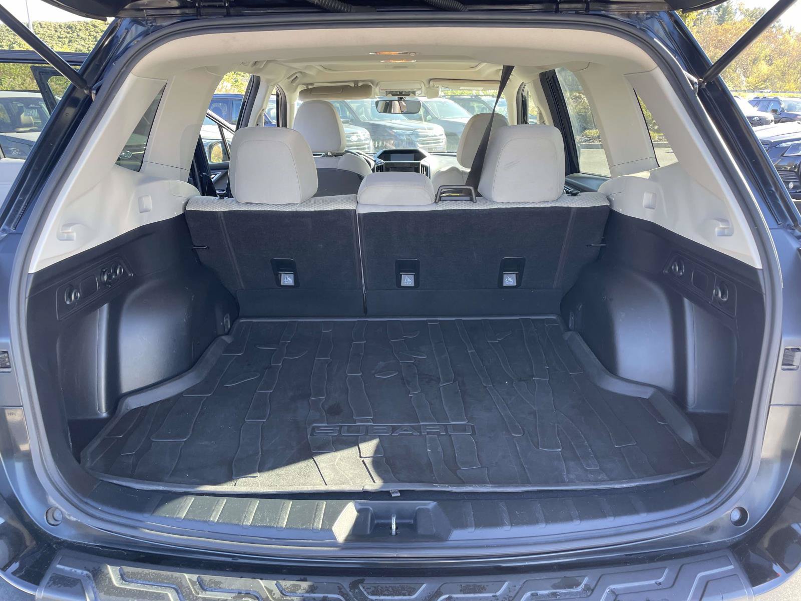 Used 2019 Subaru Forester Premium AWD/4WD image 33