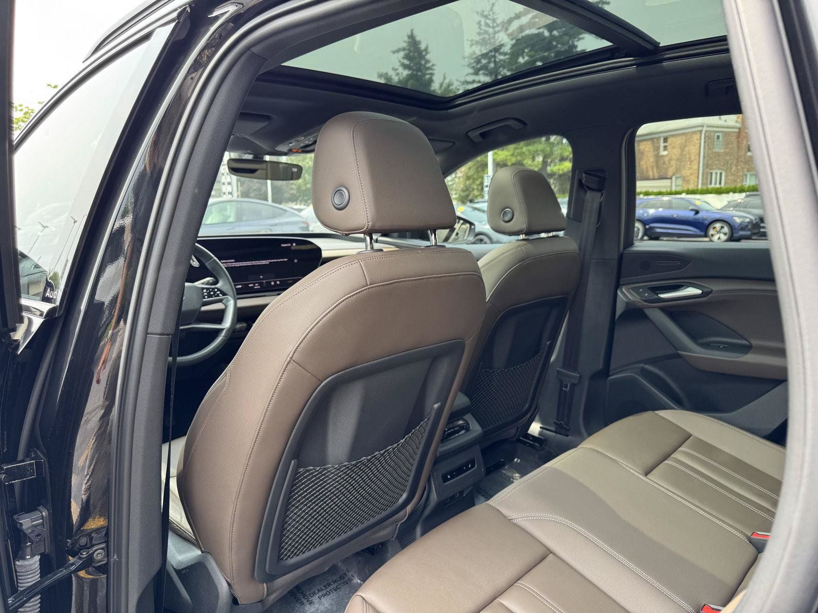 Used 2025 Audi Q6 e-tron Premium w/ Convenience Package RWD image 34