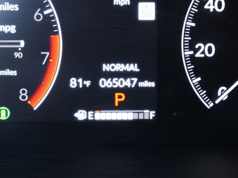 Used 2024 Honda CR-V EX-L image 23