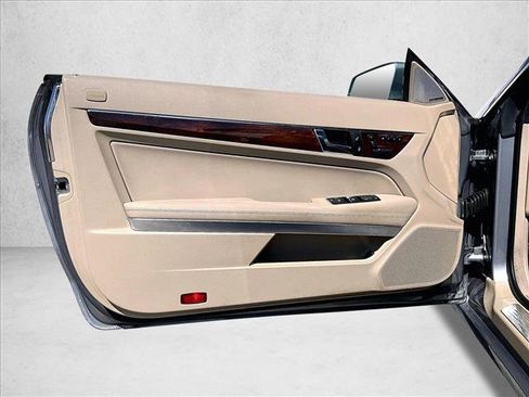 Used 2012 Mercedes-Benz E 350 Cabriolet image 18