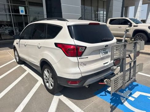 Used 2019 Ford Escape SEL FWD image 5