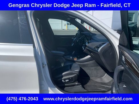 Used 2018 BMW X3 xDrive30i w/ Driving Assistance Package AWD/4WD image 15