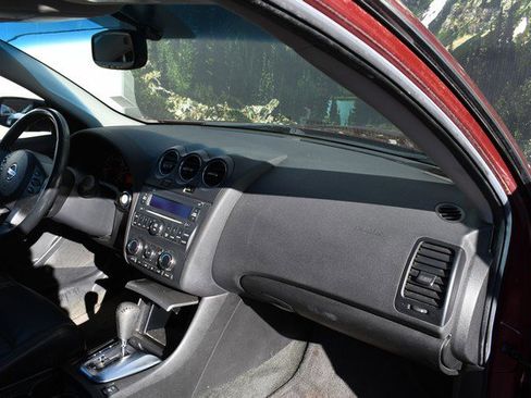 Used 2011 Nissan Altima 2.5 SL w/ 2.5SL Pkg image 25