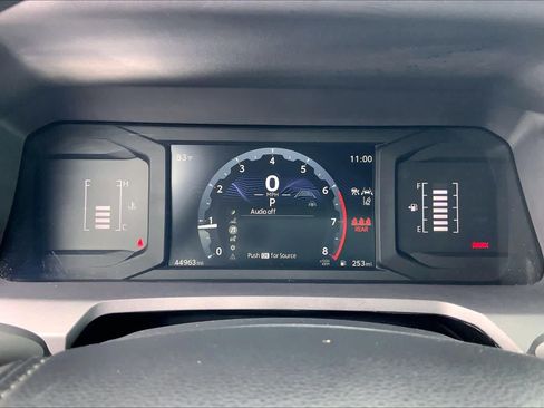 Used 2024 Toyota Tacoma SR5 AWD/4WD image 25