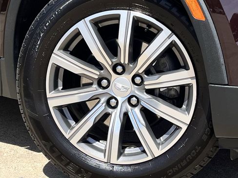 Used 2020 Cadillac XT4 Sport image 28