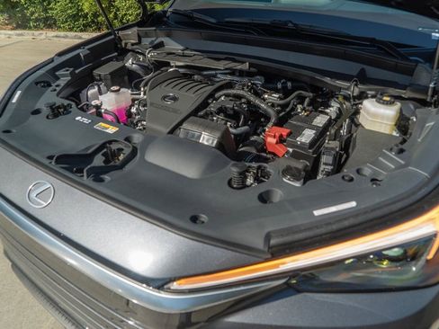 New 2026 Lexus TX 350 FWD image 4
