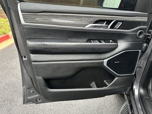 Used 2022 Jeep Wagoneer Series III w/ Convenience Group I image 11