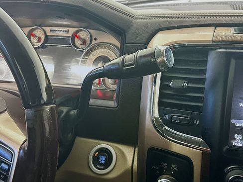 Used 2016 RAM 2500 Longhorn w/ Convenience Group AWD/4WD image 16