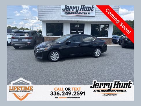 Used 2024 Nissan Sentra S FWD image 1