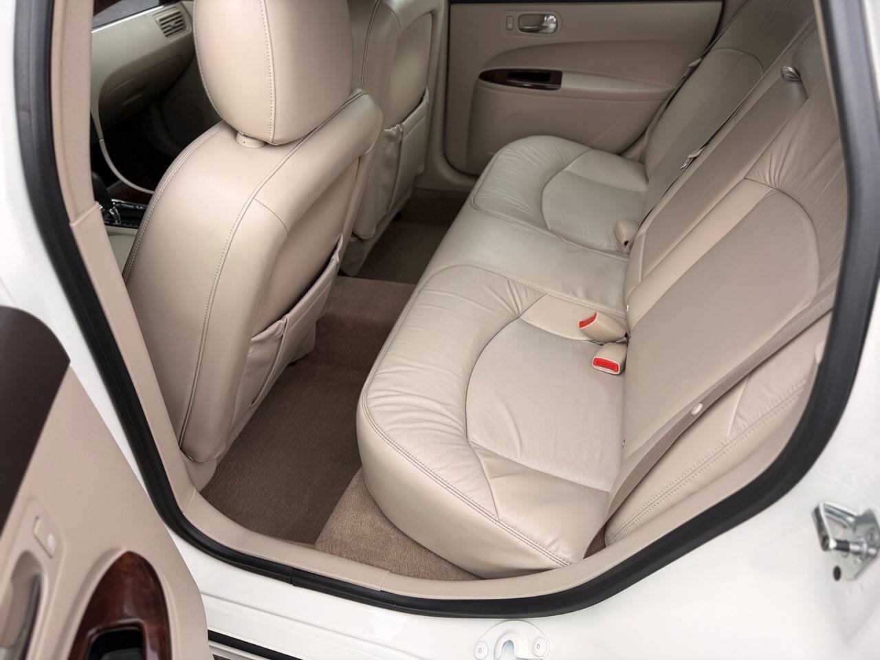 Used 2008 Buick LaCrosse CXL w/ Driver Confidence Package FWD image 46
