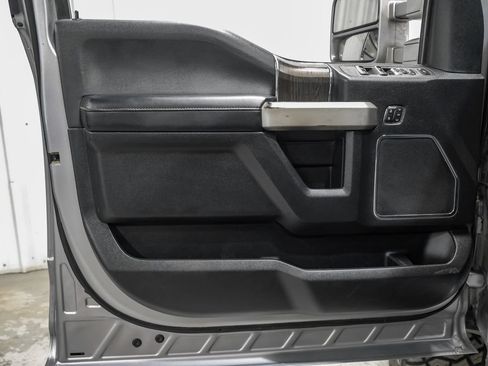 Used 2021 Ford F450 Lariat w/ Lariat Ultimate Package AWD/4WD image 45