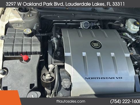 Used 2007 Cadillac DTS w/ Trunk Convenience Package image 87