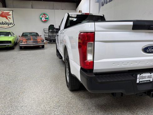 Used 2019 Ford F250 XL image 9