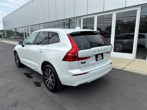 Used 2021 Volvo XC60 T5 Inscription w/ Climate Package AWD/4WD image 3