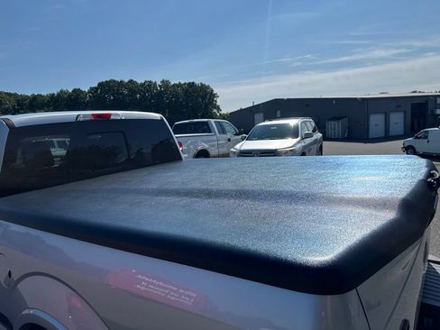 Used 2017 Ford F150 XLT w/ Equipment Group 302A Luxury AWD/4WD image 8