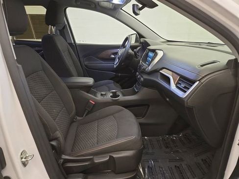 Used 2018 GMC Terrain SLE w/ Driver Convenience Package image 24