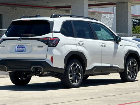 New 2026 Subaru Forester Touring AWD/4WD image 3