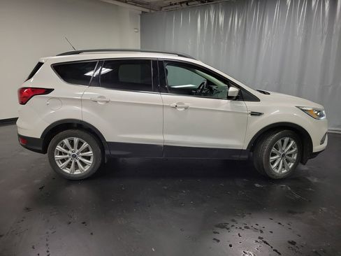 Used 2019 Ford Escape SEL AWD/4WD image 10