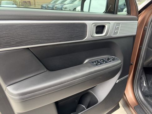 Used 2024 Hyundai Santa Fe Limited image 37