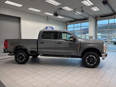 New 2026 Ford F350 XLT w/ Tremor Off-Road Package AWD/4WD image 18