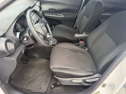 Used 2024 Nissan Kicks S FWD image 20