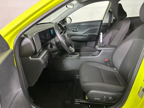 Certified 2025 Hyundai Kona SEL image 39