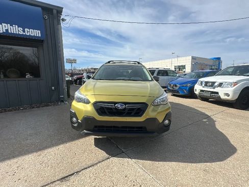 Used 2021 Subaru Crosstrek 2.5i Sport w/ Moonroof Package AWD/4WD image 3