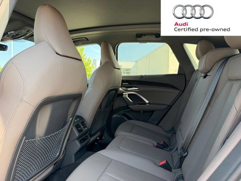 Used 2025 Audi Q5 Prestige AWD/4WD image 35