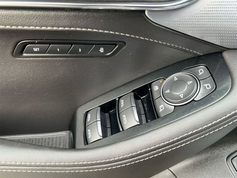 Used 2023 Cadillac CT5 Luxury image 17