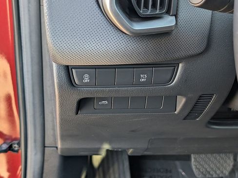 Certified 2025 MAZDA CX-50 AWD 2.5 S w/ Preferred Package image 28