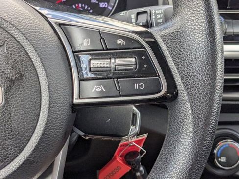 Used 2024 Kia Forte LXS image 17