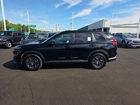 Certified 2026 Honda CR-V TrailSport image 6