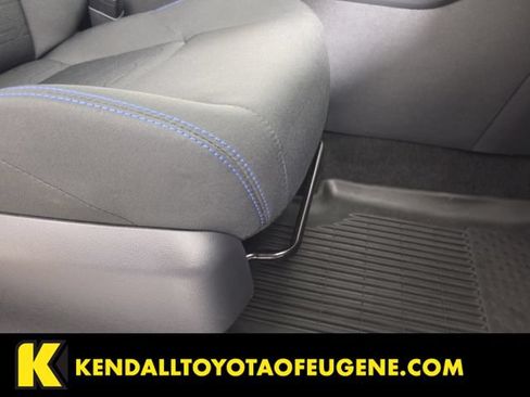 Used 2024 Toyota RAV4 SE w/ Convenience Package AWD/4WD image 31
