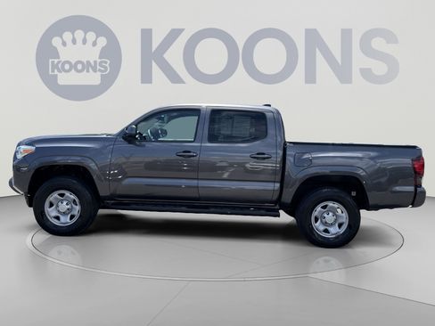 Used 2023 Toyota Tacoma SR AWD/4WD image 2