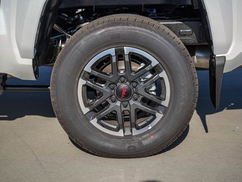 New 2025 Toyota Tacoma TRD Sport image 6