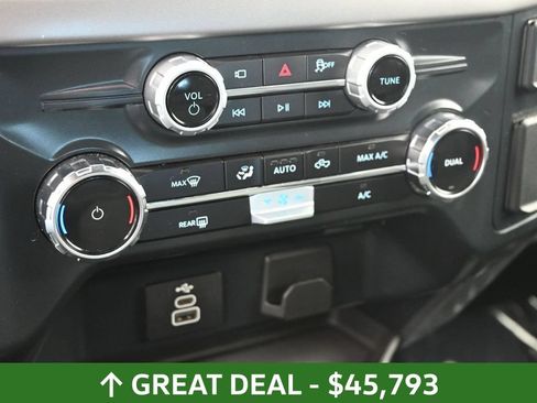 Used 2025 Ford F150 XLT w/ Equipment Group 301A Standard AWD/4WD image 27