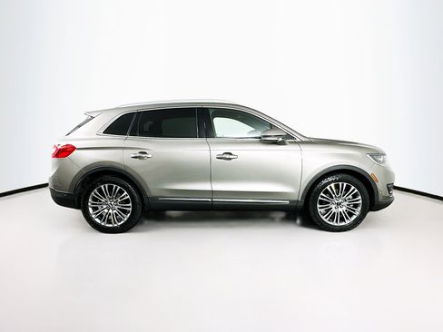 Used 2017 Lincoln MKX Reserve image 10