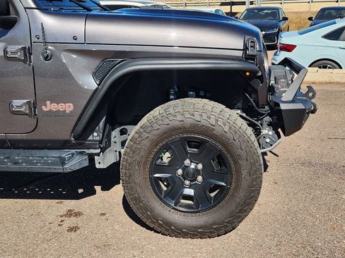 Used 2023 Jeep Gladiator Mojave w/ Cold Weather Group image 28