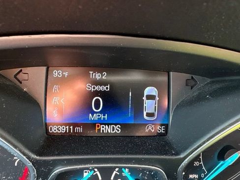 Used 2019 Ford Escape SEL AWD/4WD image 10